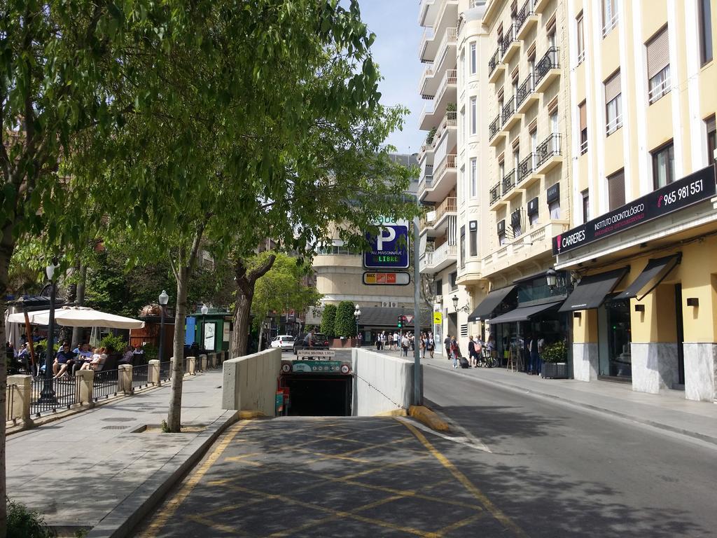 Suite International Alicante Eksteriør bilde