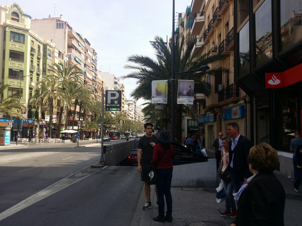 Suite International Alicante Eksteriør bilde