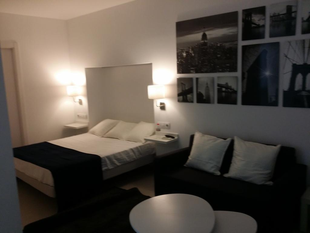Suite International Alicante Eksteriør bilde
